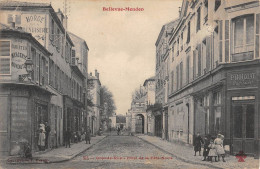 CPA 92 BELLEVUE / MEUDON GRANDE RUE / HOTEL DE LA TETE NOIRE / P.BOUIZAT TAPISSIER - Autres & Non Classés