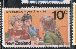 NEW ZEALAND NUOVA ZELANDA 1979 IYC INTERNATIONAL YEAR OF THE CHILDREN 10c USED USATO OBLITERE' - Gebruikt