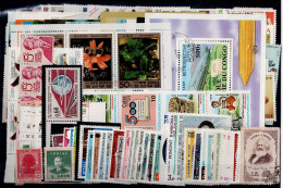 LOT OF 218 STAMPS MINT+USED +16 BLOCKS MI- 68 EURO VF!! - Collections (sans Albums)