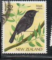 NEW ZEALAND NUOVA ZELANDA 1985 1989 NATIVE BIRDS BLACK ROBIN 2$ USED USATO OBLITERE' - Used Stamps