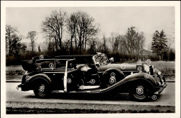 Hitler Persönlicher Paradewagen I - Personnages