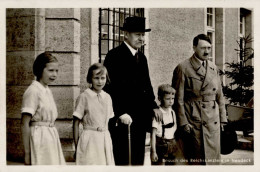 Hitler WK II PH 340 Hindenburg Besuch Des Reichskanzlers In Neudeck I- - Personen