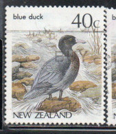 NEW ZEALAND NUOVA ZELANDA 1985 1989 1987 NATIVE BIRDS BLUE DUCK 40c USED USATO OBLITERE' - Usados