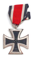 WK II Orden Eisernes Kreuz EK2 Am Band 1939 Ringpunze 100 Kern Magnetisch - Weltkrieg 1939-45