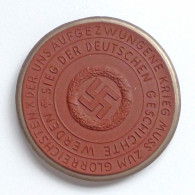 WK II Orden Gedenk Medaille (Meissner Keramik) Zur Waffenruhe In Frankreich 1940, 50 Mm Durchm. - Guerre 1939-45