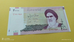 İRAN        2000     RİALS      UNC. - Iran