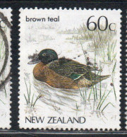NEW ZEALAND NUOVA ZELANDA 1985 1989 1987 NATIVE BIRDS BROWN TEAL 60c USED USATO OBLITERE' - Usados