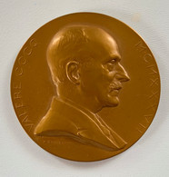 Médaille Bronze. Valère Cocq. Au Professeur Valère Cocq 1909-1934. Ses Collègues, Ses élèves, Ses Amis. A. Bonnetain - Professionals / Firms