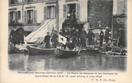 94-IVRY-PORT- INONDATION JANVIER FEVRIER 1910- LE POSTE DE SECOURS ET LES BARQUES DE SAUVATAGE DE LA S.P.S 16 QUAI IVRY - Ivry Sur Seine
