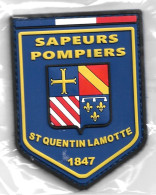 Ecusson PVC SAPEURS POMPIERS ST QUENTIN LAMOTTE - Pompieri