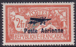 France VARIETES POSTE AERIENNE N°1 A Coin De L'écusson Cassé TB Centré Qualité:** - Neufs