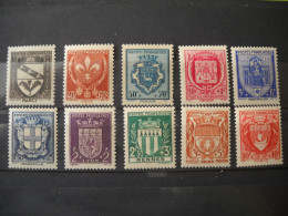 2716 Timbres De  FRANCE Blasons Armoiries Des Villes   N° 526 527 528 530 532 533 534 535 536 537 Sans Gomme SG - 1941-66 Escudos Y Blasones