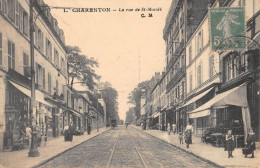 CPA 94 CHARENTON / LA RUE DE SAINT MANDE - Charenton Le Pont