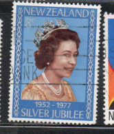 NEW ZEALAND NUOVA ZELANDA 1977 QUEEN ELIZABETH II SILVER JUBILLEE 8c USED USATO OBLITERE' - Oblitérés