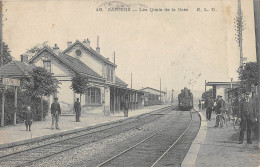 CPA 95 SANNOIS / LES QUAIS DE LA GARE / TRAIN - Sannois