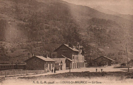 Bourg Saint Maurice - La Gare - Train Wagons - Ligne Chemin De Fer - Bourg Saint Maurice