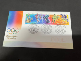 29-8-2023 (3 T 33)  Australia FDC Cover - 2000 - Sydney Olympic + 5 Matching Maxicards (6 Items) - Primi Voli