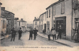 La CHAPELLE-BASSE-MER (Loire-Atlantique) - Rue De L'Oie Qui Pond - Magasin B. Moreau - La Chapelle Basse-Mer