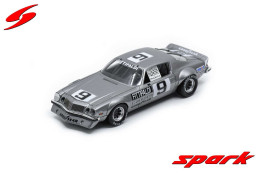 Chevrolet Camaro - IROC Daytona 1974-1975 #9 - Emerson Fittipaldi - Spark - Spark