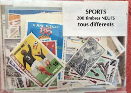 SPORTS Lot De 200 Timbres Tous Différents. UNIQUEMENT Des Timbres Neufs - Andere & Zonder Classificatie