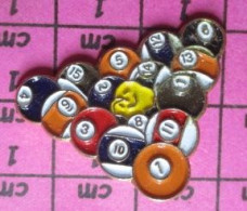 1518c   PINS PIN'S / Beau Et Rare  SPORTS / BOULES DE BILLARD AMERICAIN - Billiards