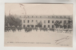 CPA MILITAIRE SAIDA (Algérie) - La Cour De La Caserne De La Légion Après L'exercice, La Rentrée - Saïda