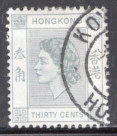 Hong Kong 1954 Queen Elizabeth A Single 30 Cent Stamp From The Definitive Set In Fine Used - Ongebruikt