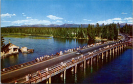 Yellowstone National Park Fishing Bridge Spanning The Yellowstone River - USA Nationale Parken