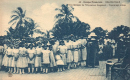 Congo Français , Brazzaville , Filles Métisses De L'orphelinat Augouard , 37 éléves - Brazzaville