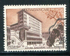 MADAGASCAR- Y&T N°328- Oblitéré - Used Stamps