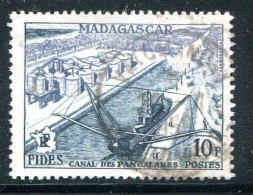 MADAGASCAR- Y&T N°329- Oblitéré - Used Stamps