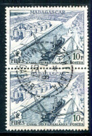 MADAGASCAR- Y&T N°329- Oblitéré En Paire (très Belle Oblitération!!!) - Used Stamps