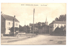 25 - Doubs - Sochaux - La Place  N° 6327  ( 318 ) - Sochaux