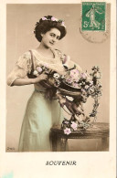 CPA - FANTAISIE - SOUVENIR - FEMME ET FLEURS - Souvenir De...