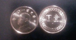 2016 Taiwan 1 Yuan NT$1.00 Chiang Kai-shek CKS Coin - Taiwán