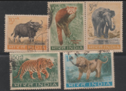 USED STAMP FROM 1963 INDIA ON WILDLIFE PRESERVATION/GAUR,LESSAR PANDA,ELEPHANT,TIGER & LION - Usati