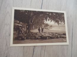 CPA 83 Var Bandol Sur Mer Un Coin Du Marché L'été - Bandol