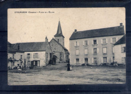 Delcampe - 19. Eygurande. Place De L'église - Eygurande