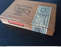Grand Suisse Havane Aroma Corona Cederhout Houten Kist Voor Sigaren Boïte En Bois Pour Cigares 21,7 X 14,7 X 3,9 Cm - Empty Cigar Cabinet