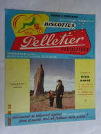 BUVARD BLOTTING PAPER  BISCOTTES  PELLETIER FEUILLETEES FOLKLORE BRETON COSTUMES - Biscottes