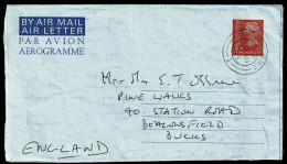 Ref 1630 - 1973 Hong Kong 50c Aerogramme To UK With " Hong Kong A.M.C. " Postmark - Briefe U. Dokumente