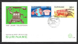 Delcampe - SURINAM : N°652-3 Sur Enveloppe 1er Jour (FDC) De 1976. Téléphone. - Télécom