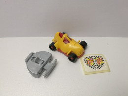 Kinder :  K04 N74  Speedcars Mit Abschussvorrichtung 2003 - Modell 1  +Aufkleberfolie - Montables