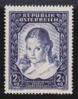 Österreich   .    Y&T    .   817      .   **       .    Postfrisch - Unused Stamps
