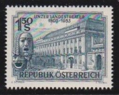 Österreich   .    Y&T    .   821     .   **       .    Postfrisch - Unused Stamps