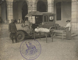 Voiture Automobile Radiologique 18e Région Avec Patient WW1 - (Photo) - Auto's