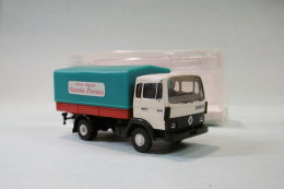 Brekina - CAMION RENAULT JN90 Service Régulier Touraine Provence Réf. 3643 Neuf NBO HO 1/87 - Véhicules Routiers