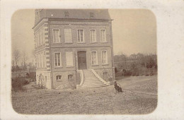 CARTE PHOTO FACADE MAISON CIRCA 1910 DOS SIMPLE NON ECRIT - Magasins