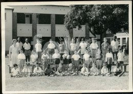 50s REAL PHOTO POSTCARD TEATCHER SCHOOL CHILDREN LEOPOLDVILLE CONGO ZAIRE  AFRICA AFRIQUE COLONIAL BELGIQUE - Kinshasa - Léopoldville