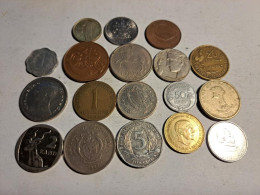 Lot De 18 Monnaies Du Monde ( 530 ) E - Mezclas - Monedas